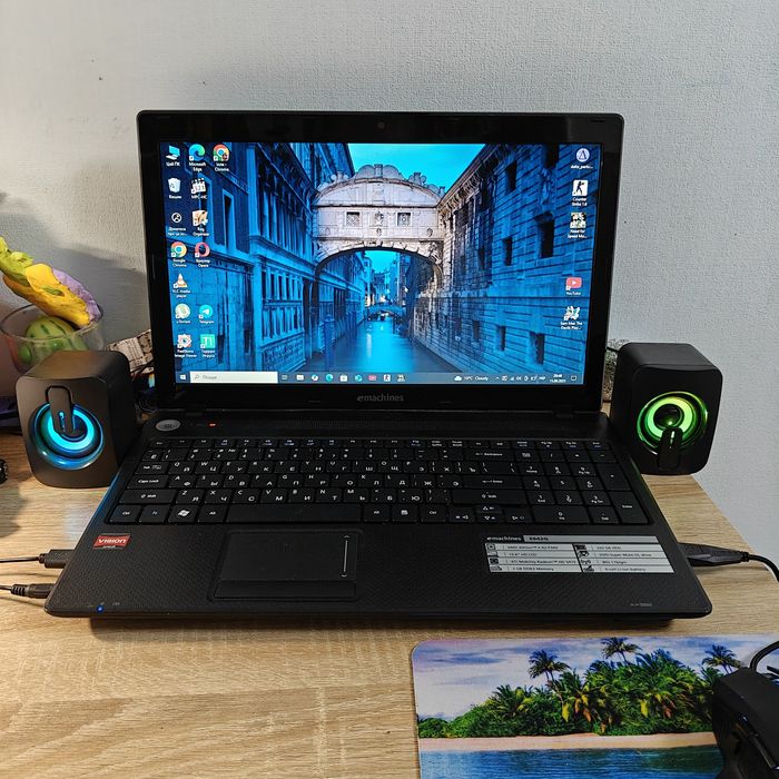 Продам ноутбук Emachines