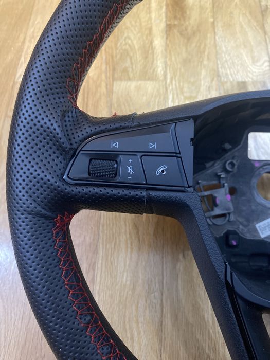 Volante seat ibiza 6j