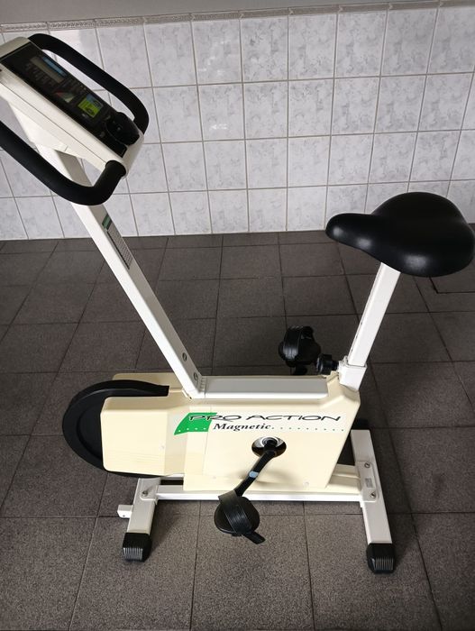 Bicicleta estática ProAction Magnetic