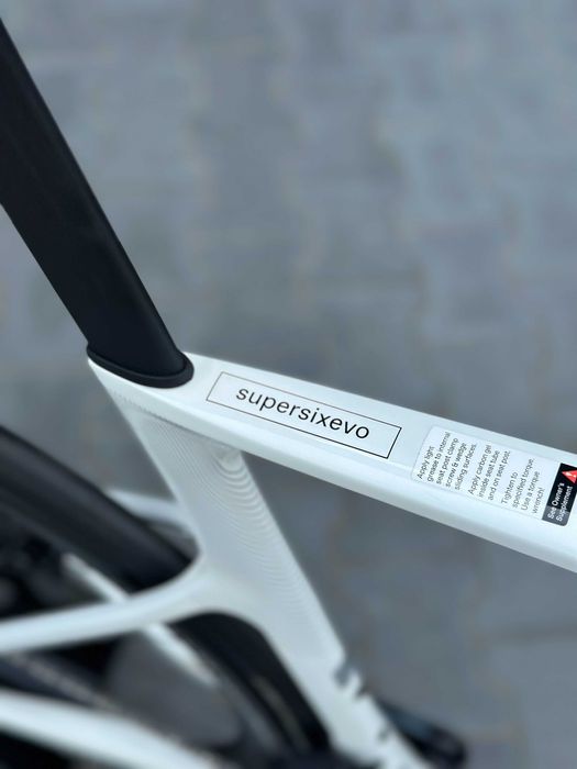 Rower szosowy Cannondale Super Six EVO Sram Rival 2025 56 BLACK WEEK