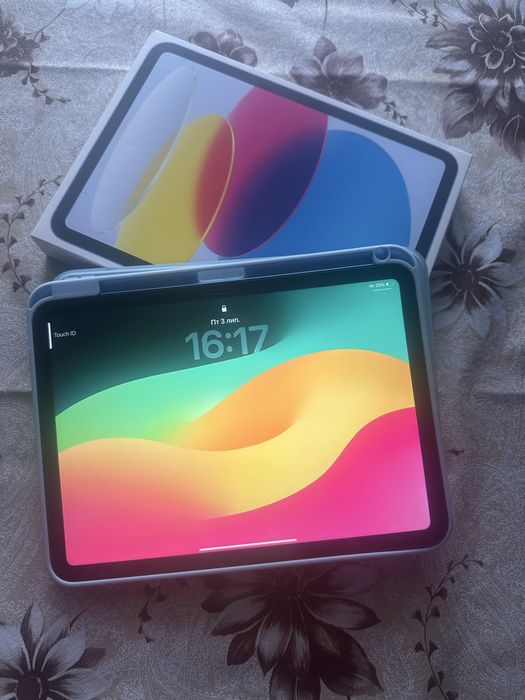 Продам планшет Ipad (A16)