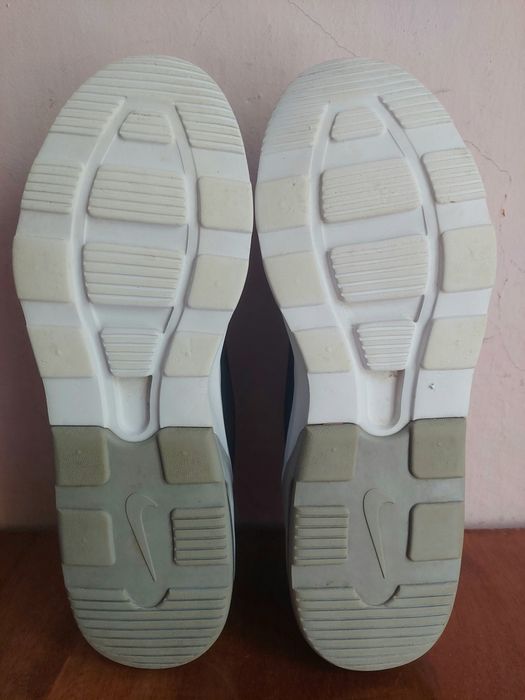 Кросівки Nike Air Max Motion 2 оригінал