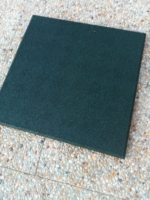Ladrilho borracha verde escuro