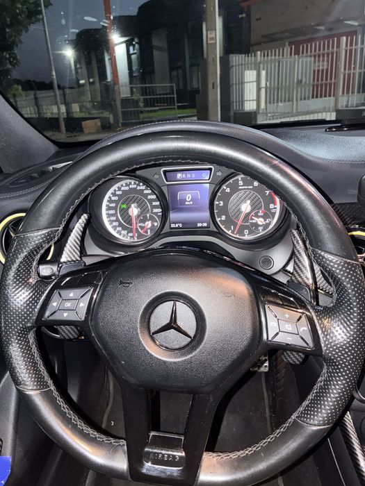 Mercedes cla 45 amg  edition 1