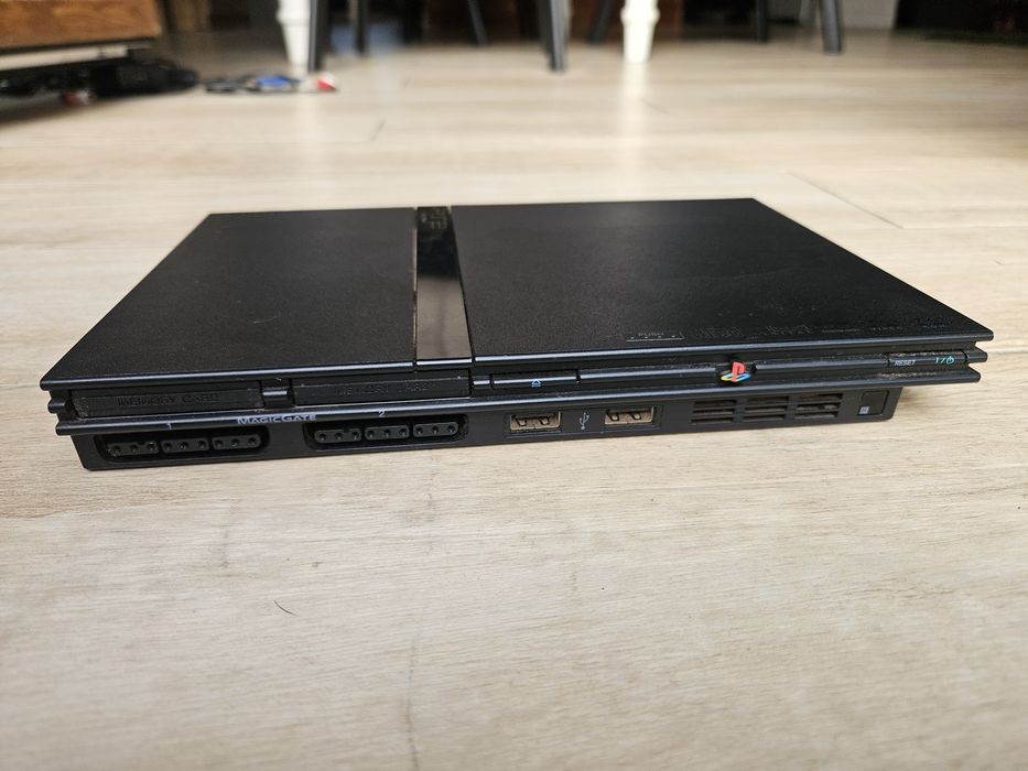 PlayStation 2 slim zestaw