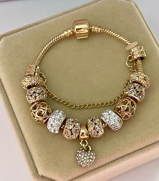 Złota bransoletka próba 585 z charmsami prezent biżuteria komunia lato