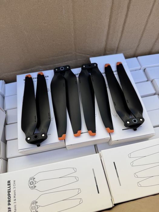 Пропеллеры DJI Mavic 3 Classic Pro/ E-T/ Cine Пропелери, Гвинти Лопаті