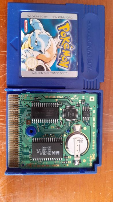Pokemon Blue- Gameboy