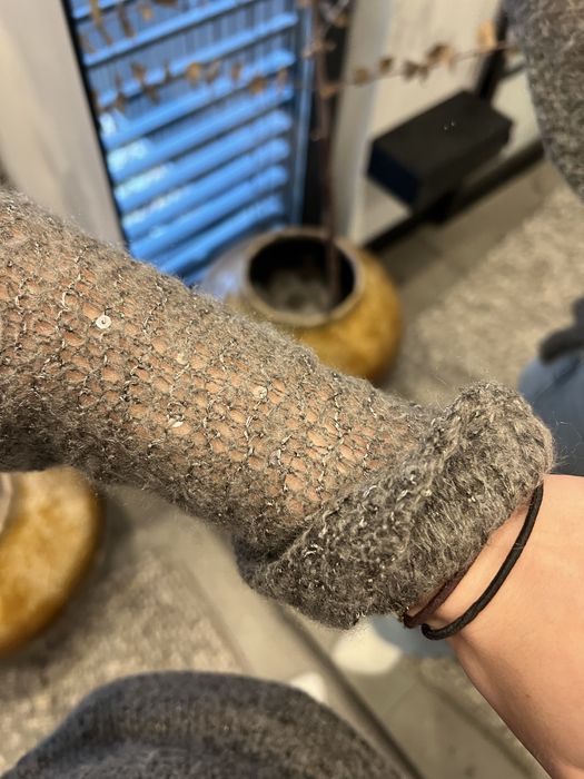 Brązowy błyszczący sweter mgiełka, prześwitujący