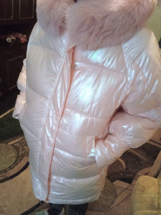 Пуховик розовый перламутровый
