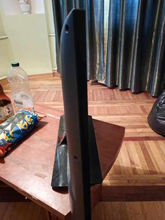 Samsung 40" Full HD LED телевізор — відмінний стан