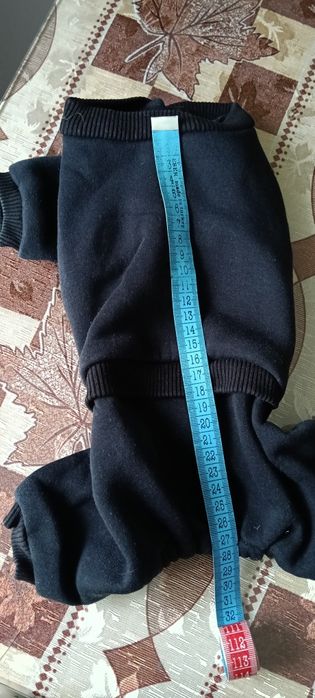 Одяг для собаки дівчинки.