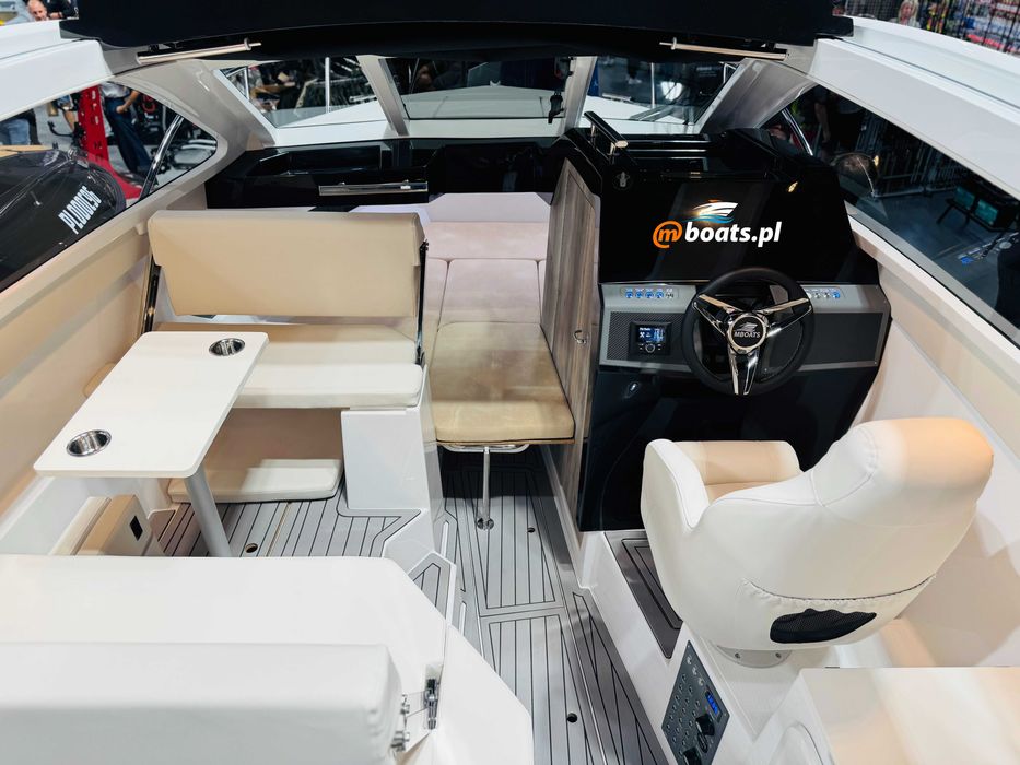 Houseboat: 720 GT dostępna od ręki - bogate wyposażenie
