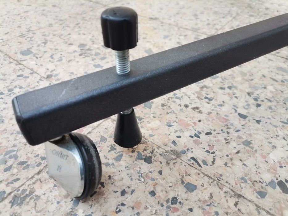 Carrinho multimedia Projector