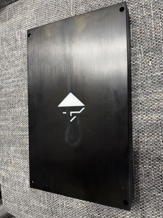 Wzmacniacz Helix B Five 5 kanałówka z oryginalnym kartonem