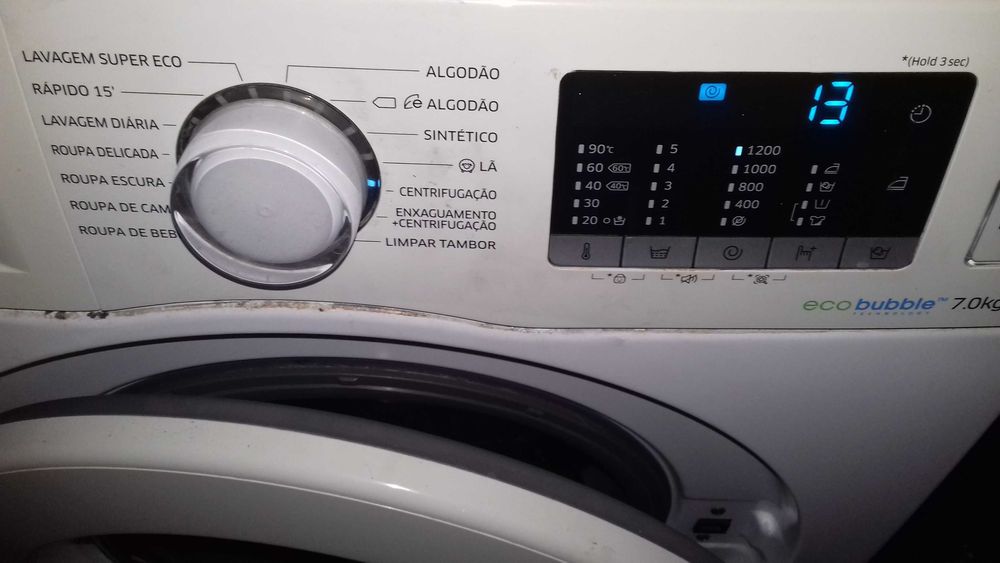 vendo maquia de lavar roupa sansung.