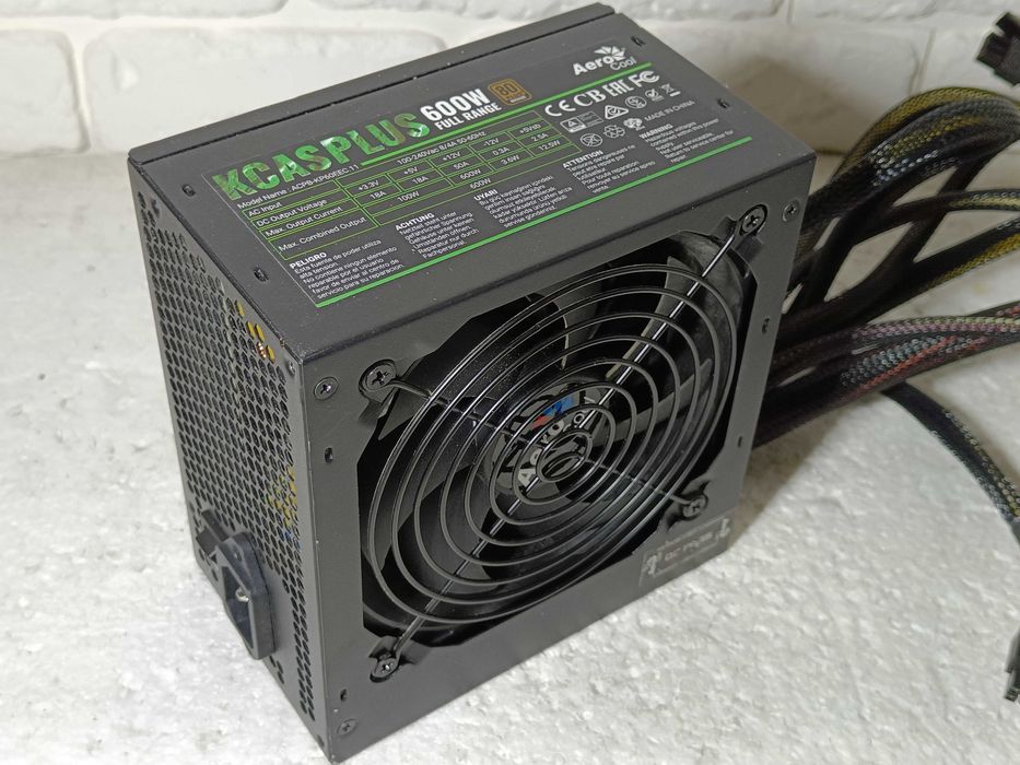 Блок живлення AeroCool KCAS 600W 80 PLUS BRONZE - ЗАВОДСЬКА пломба