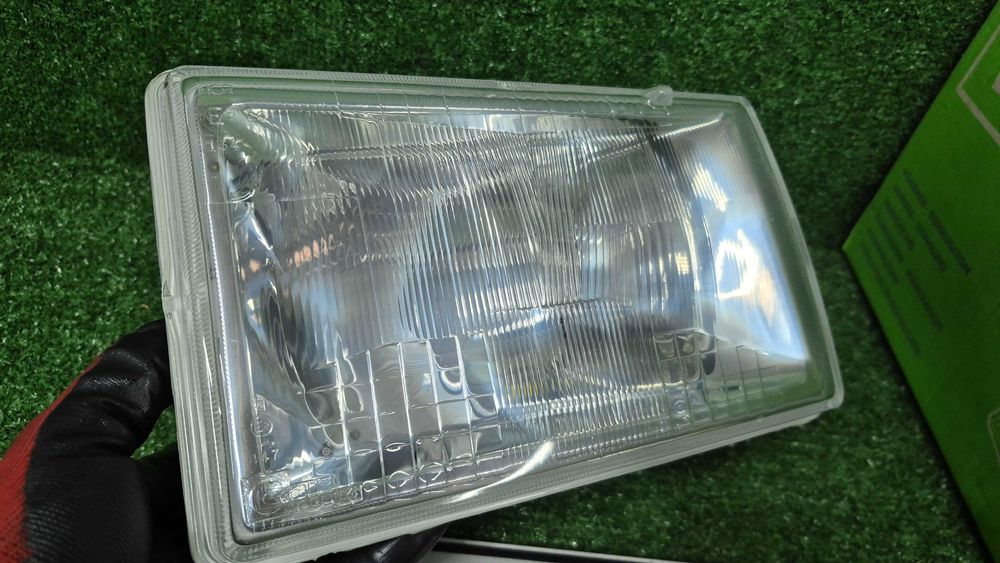 Otica Farol Frente Esquerdo Renault 9 Ate 07/1985 Ref. 061810 Valeo ORIGINAL NOVO