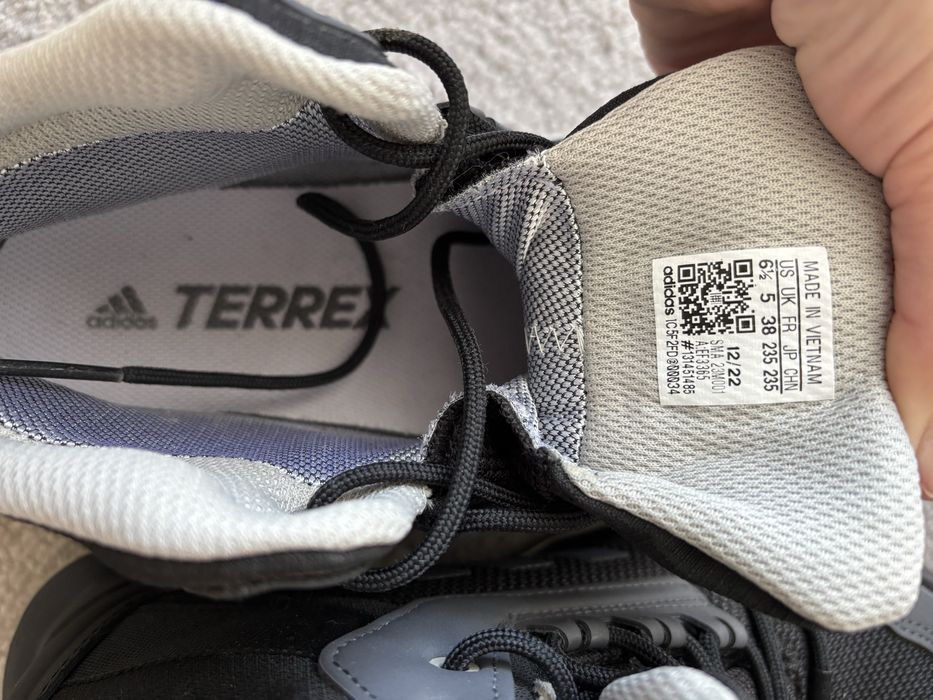 Adidas Terrex AX3 Mid