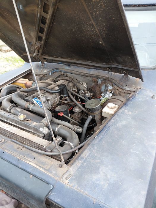 Автомобіль АРО 243