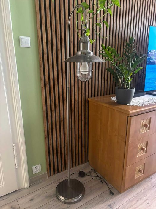 Sprzedam lampe stojaca
