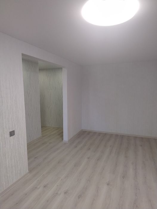 Продаж 2 кімнатна Біла Церква Центр 2 поверх.