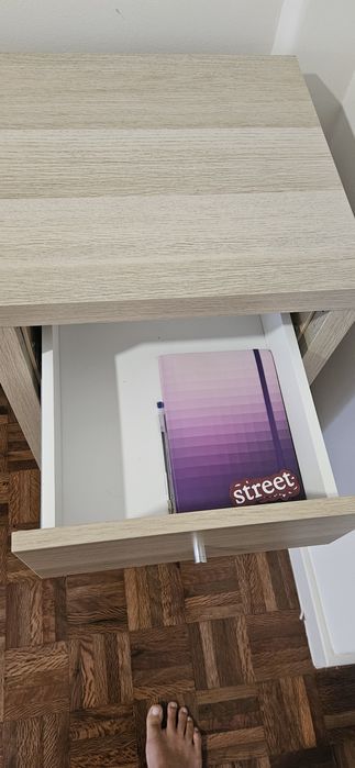 Mesa secretária madeira - IKEA Kallax - 1  mes de uso