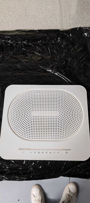 Several Routers and Wireless IPTV Receivers64740666178689121