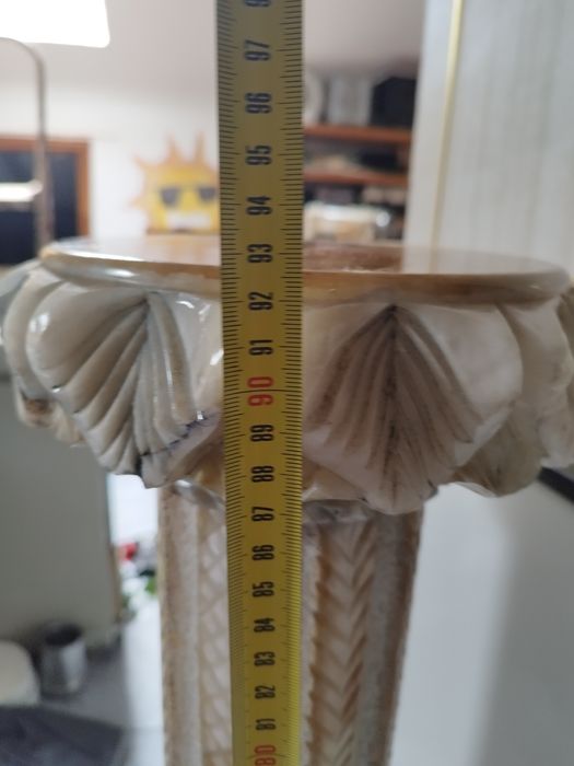 Candeeiro em pedra eletreficado