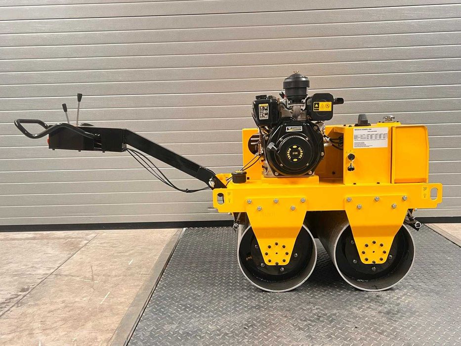 Cilindro Compactador Duplo DIESEL