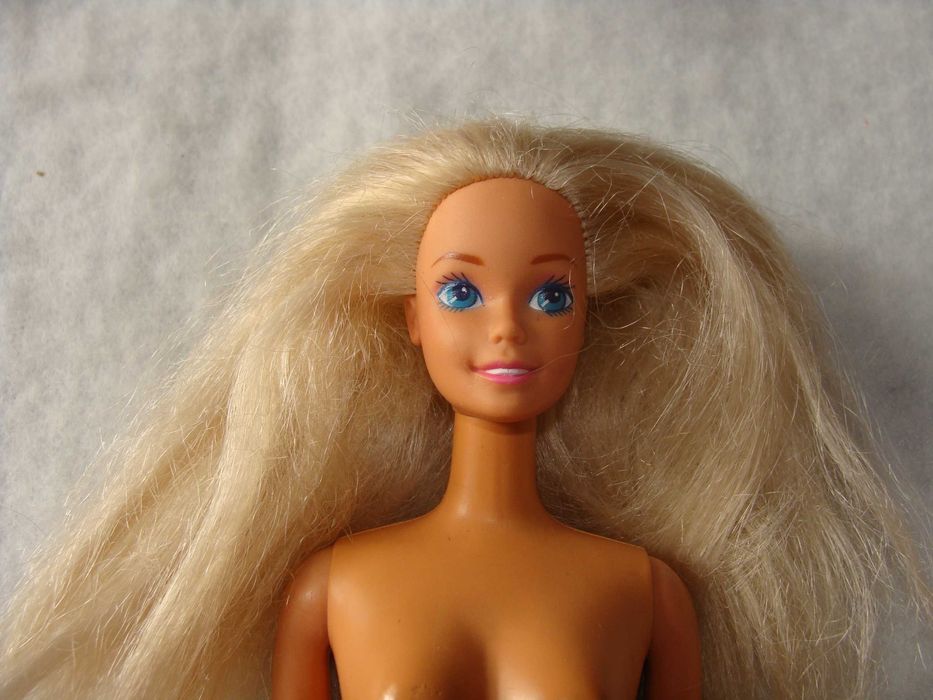 Boneca Barbie Dress N' Fun de 1993