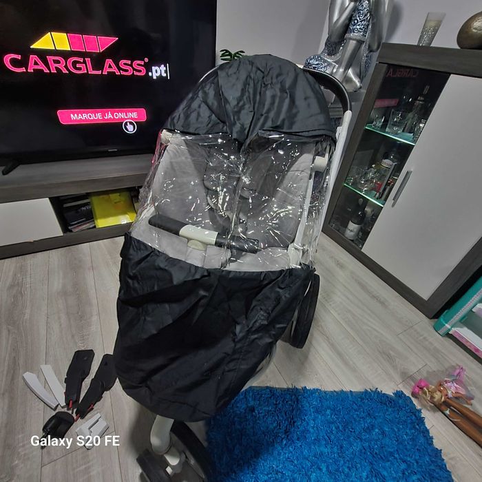 Carrinho Quinny cinzento