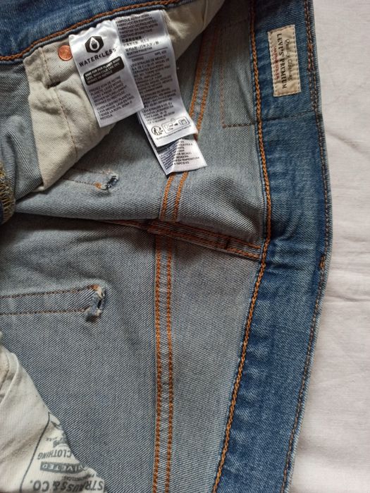 Джинси LEVIS 512,розмір W31 L32