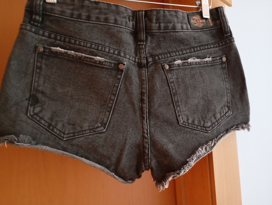Calções Pull & Bear