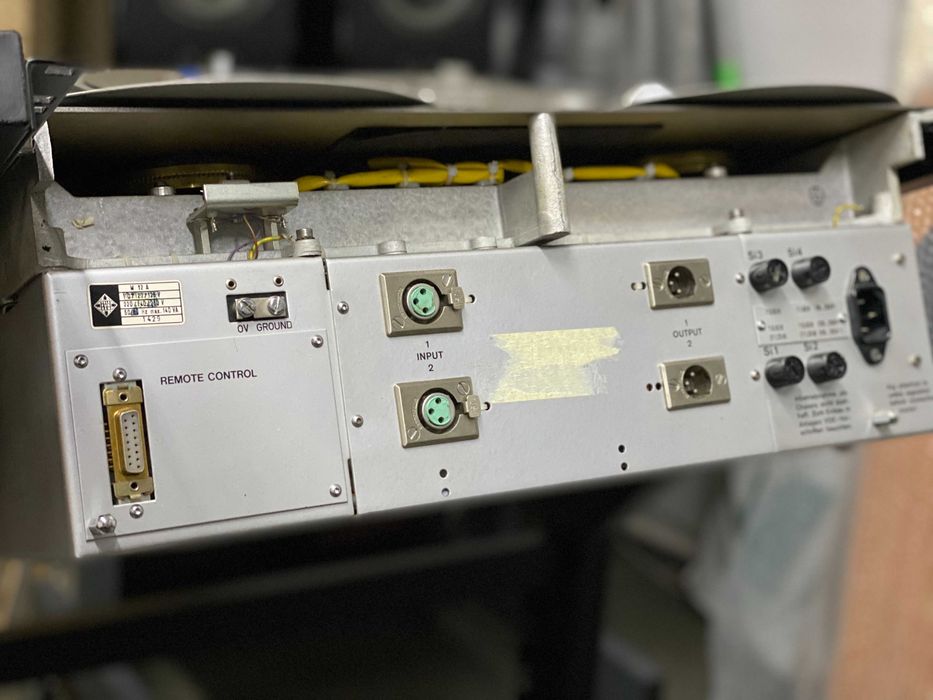 Telefunken M12a магнитофон бобинный - €1500