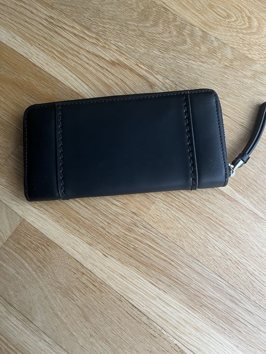Czarny portfel damski Calvin Klein duży na zamek