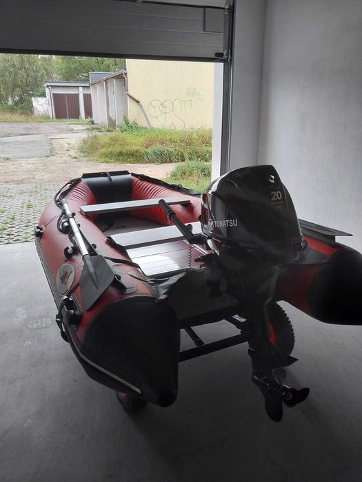 Ponton ze sztywną podłogą Lava Marine