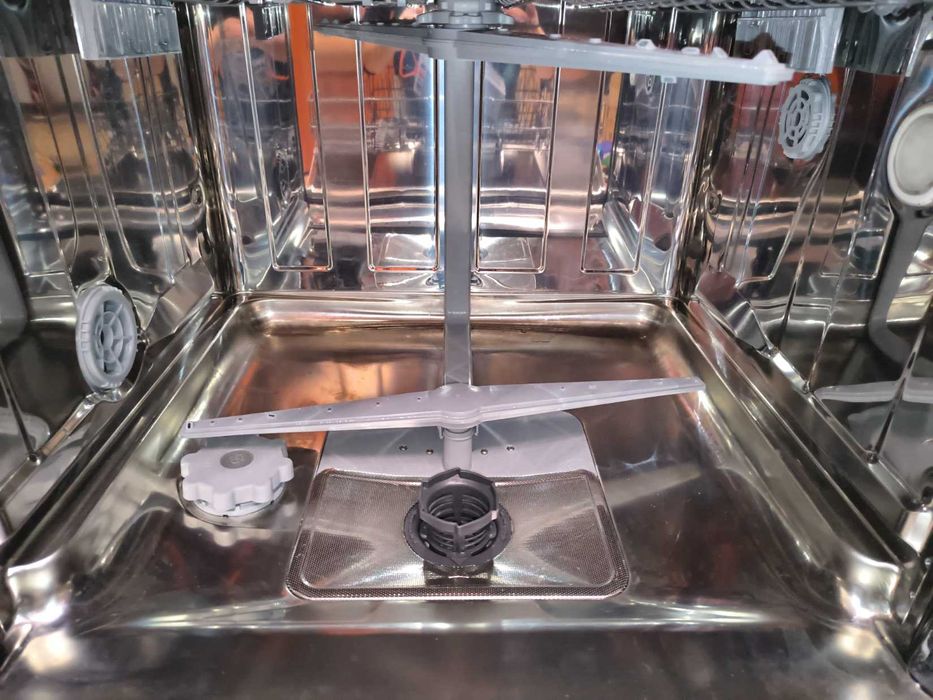 Zmywarka do zabudowy KERNAU KDI 6973 SAD | 14 kpl | 42 dB | czysta BDB