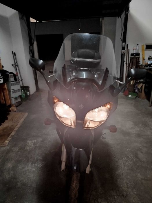 Vendo ou troco Yamaha FJR 1300