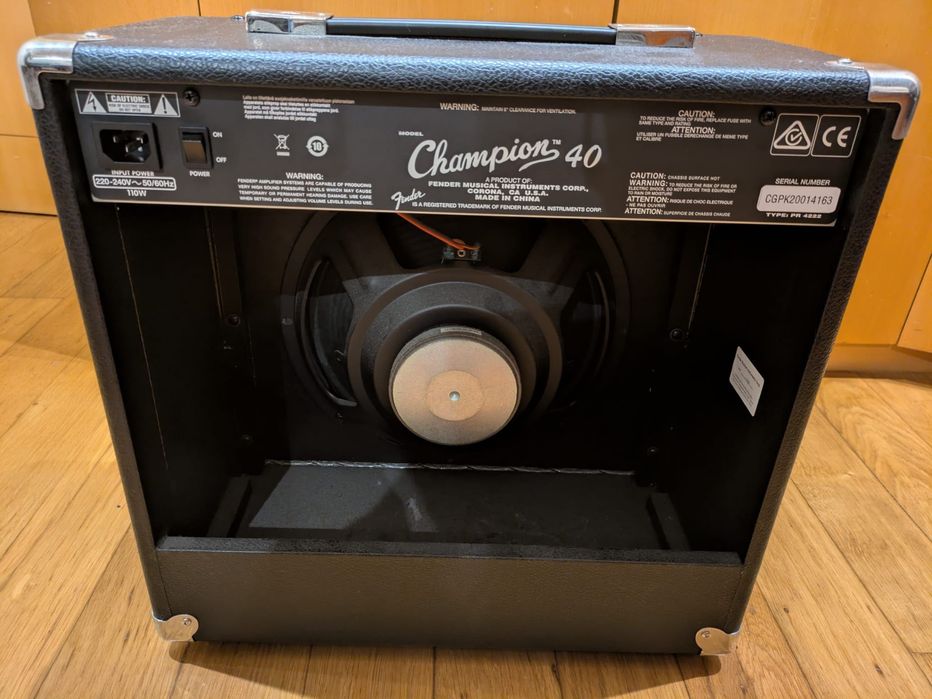 Amplificador Fender Champion 40