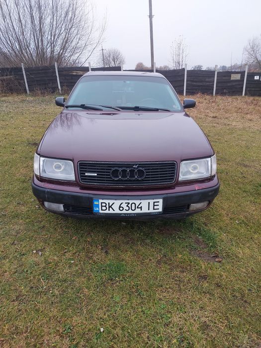 продам власне авто умому володі більше 4 рокі ауді 100с4 кватро авто наповному ходу двигун коробка працюють відміно без нияких нарікань вовн й привід повністю справний та обслужений блокіровка працює хобова частина повністю обслужена немає ніяких стуків і лишніх звукі електрика уся справна працює кожна кнопочка технічно машина в хорошому стані по кузові не некритичні питаняпитаня на фото усе видно дірок і гнилі немає