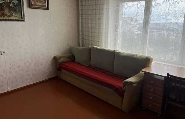 Двох кімнатна, Виставка, локація, ціна, стан, ТЕЛЕФОНУЙ!