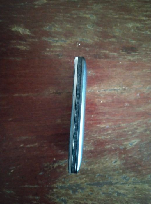 Мобильный телефон Keneksi M2