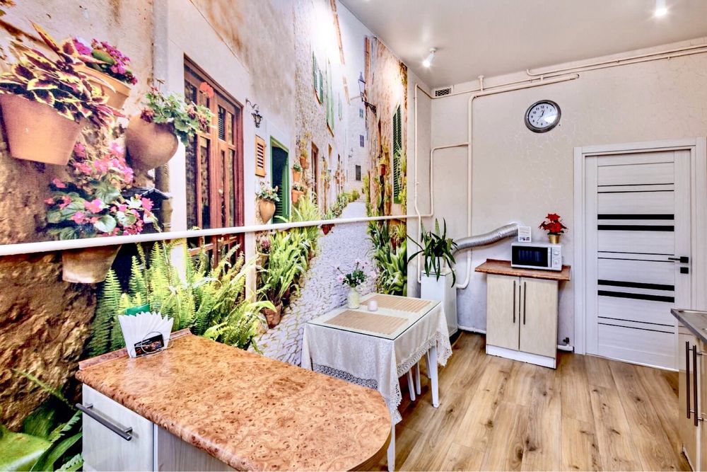 Нова квартира в центрі (ТЦ Форум, Клепарівська, Чорновола, візовий ц.)