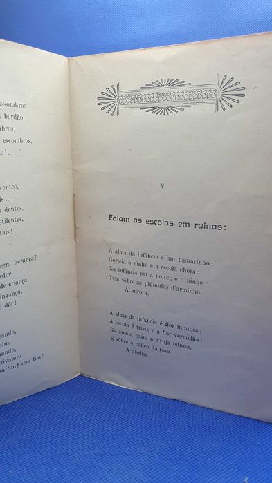 Livro - REF ESC - Guerra Junqueiro - Finis Patriae