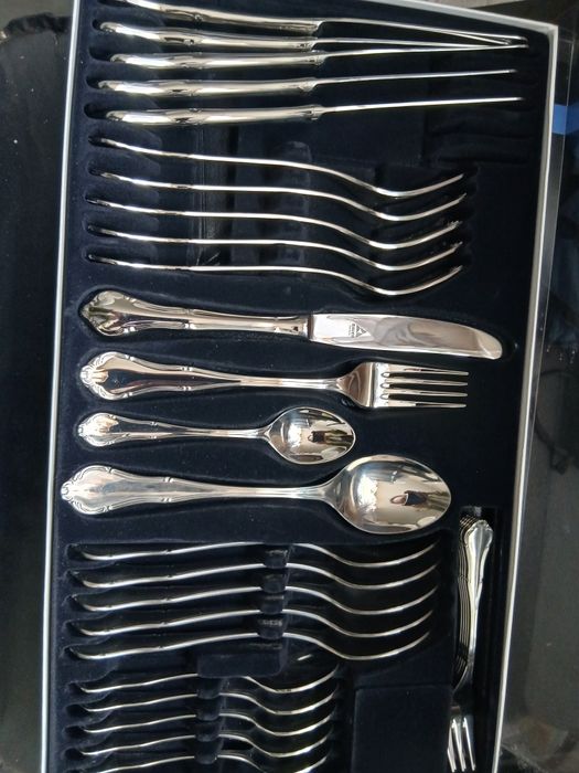 Столові прибори Bauer