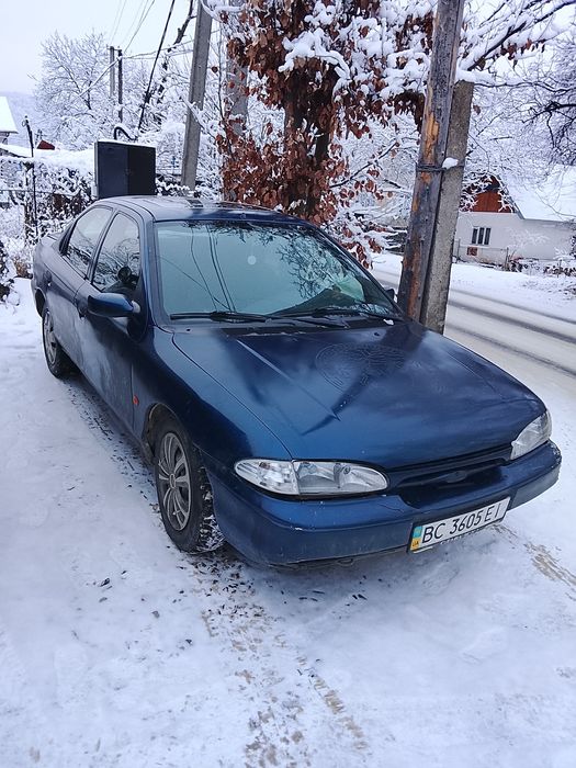 Форд мондео МК1 1993року