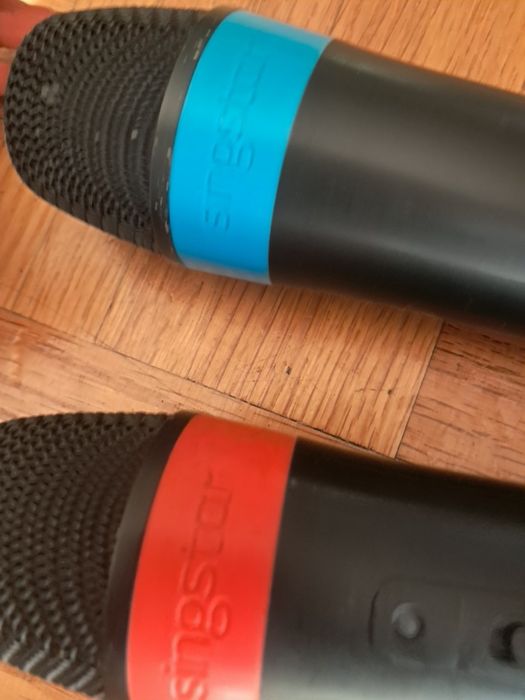 5€ Vendo 2 Micros da marca singstar avariados