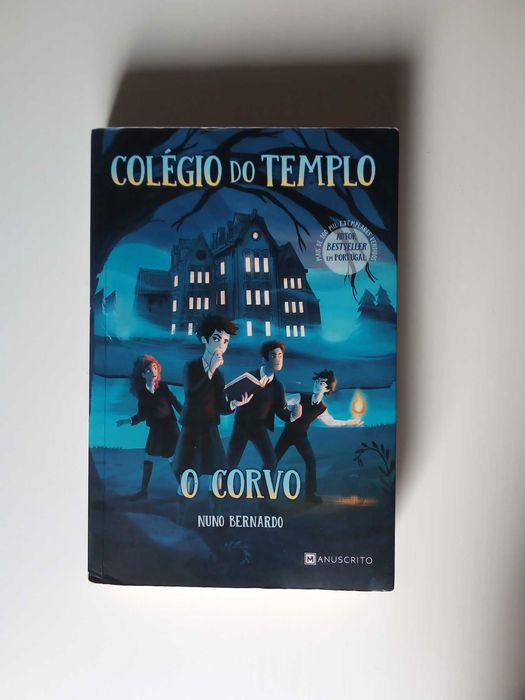 Livro "Colégio do Templo", de Nuno Bernardo, vol. 1