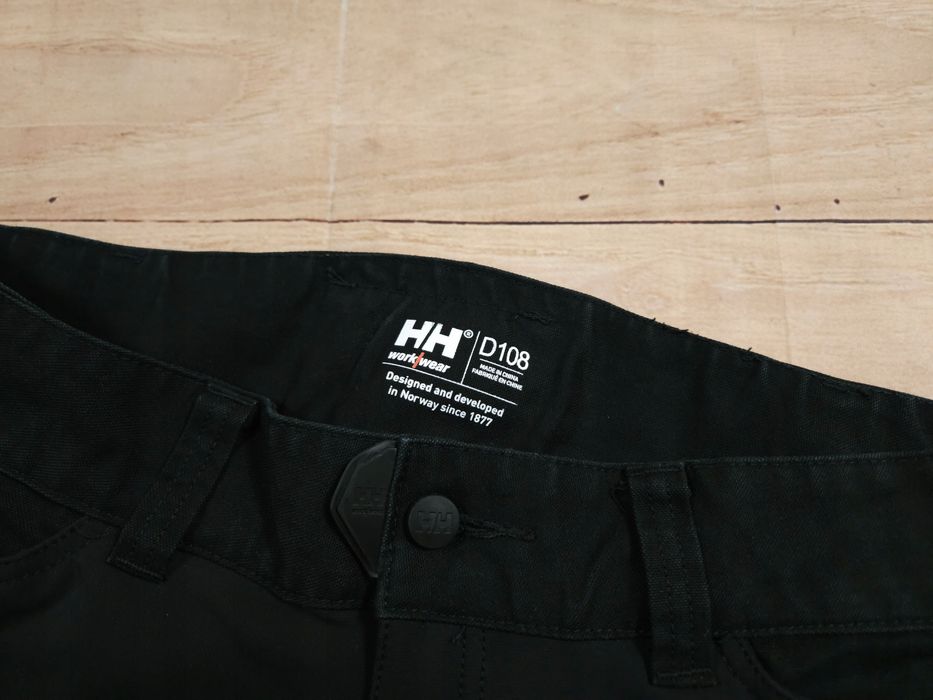 HELLY HANSEN Spodnie Cargo Męskie Czarne r. D108